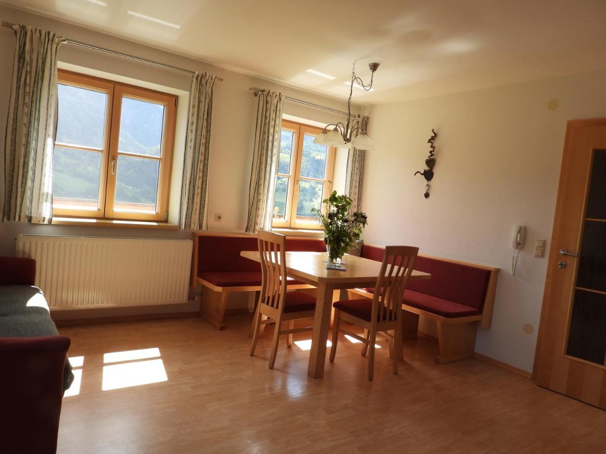 Bio-Bauernhof Einberghof Apartment Pfarrwerfen Exterior photo